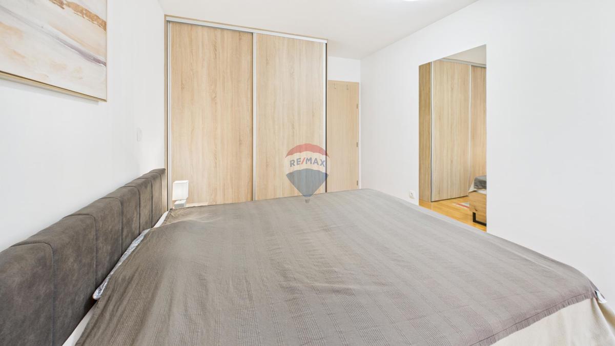 POLA, VIDIKOVAC – Appartamento vicino alla spiaggia, ascensore