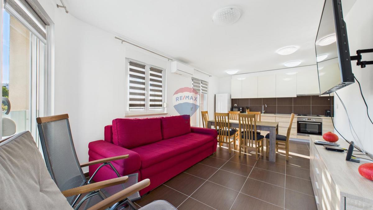 POLA, VIDIKOVAC – Appartamento vicino alla spiaggia, ascensore