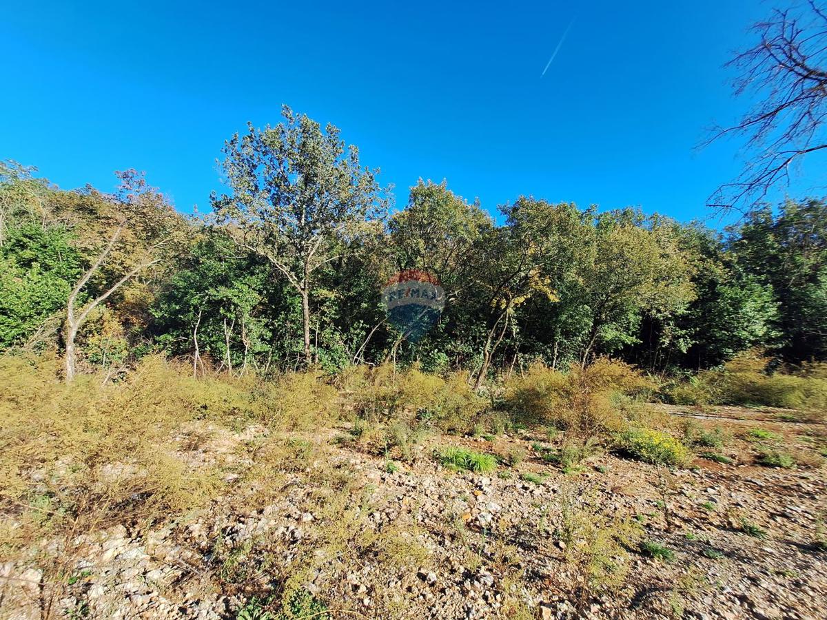 Terreno edificabile Kantrida, Rijeka, 1.880m2