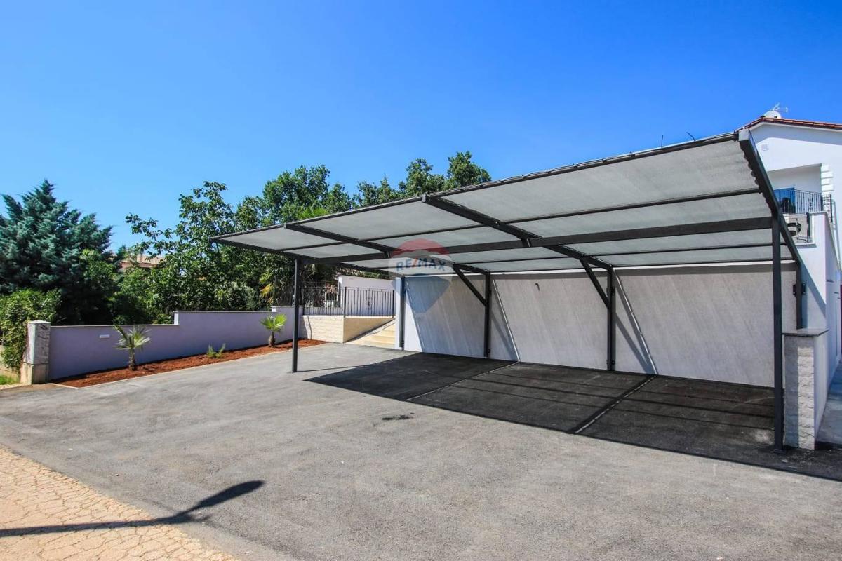 Casa Kaštelir, Kaštelir-Labinci, 429m2