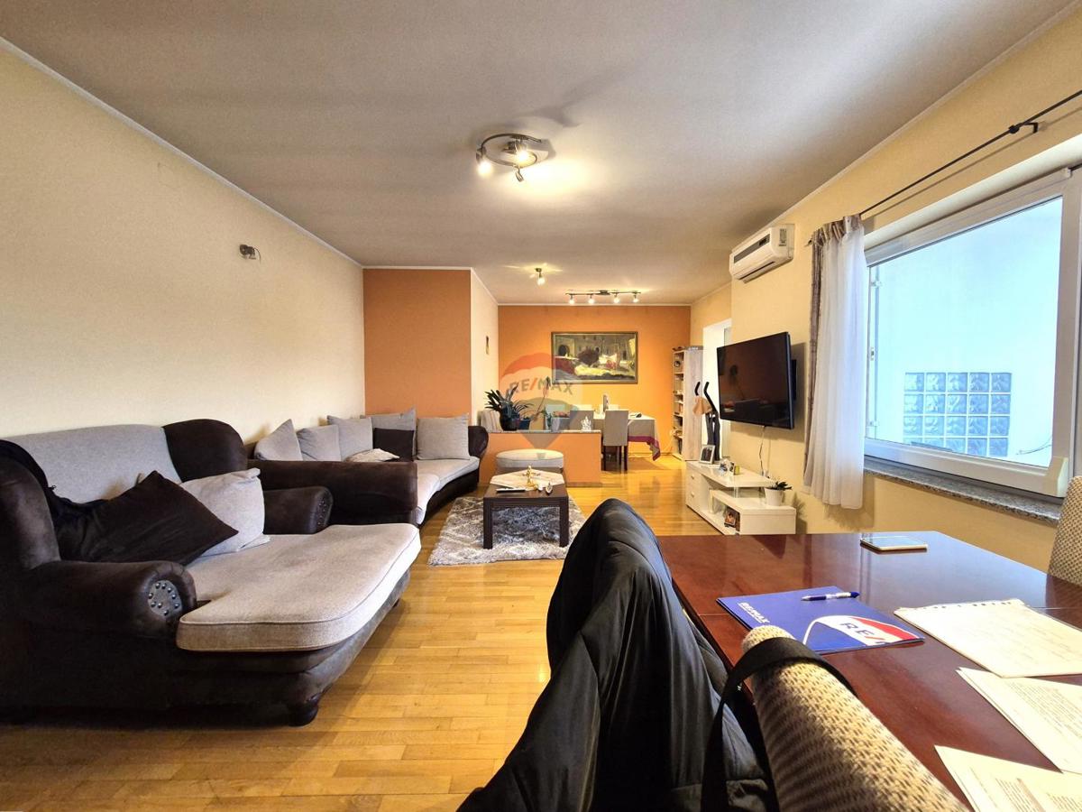 Casa Martinkovac, Rijeka, 204,55m2