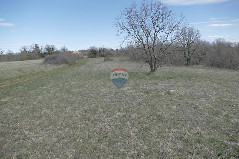 Terreno edificabile Štokovci, Svetvinčenat, 4.060m2