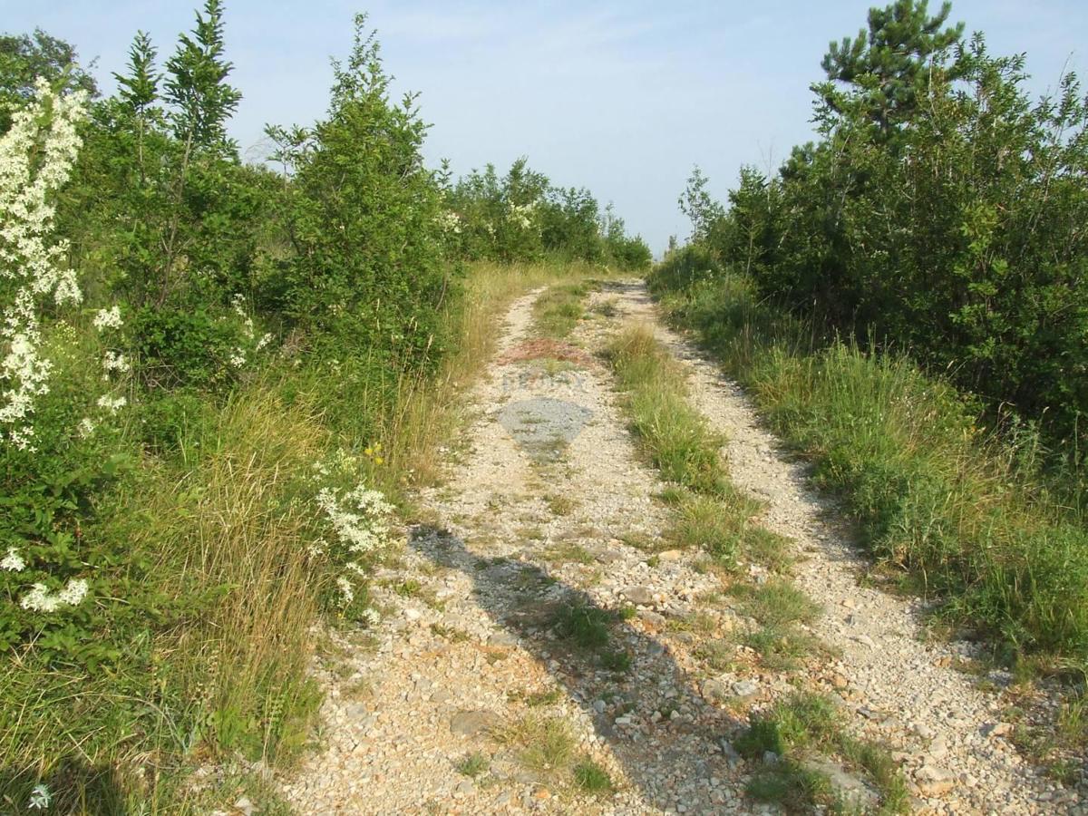 Terreno edificabile Crikvenica, 2.966,40m2