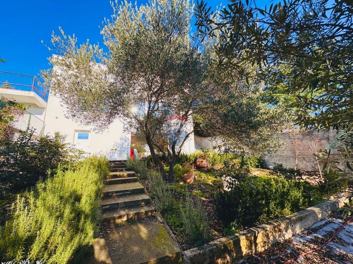 Casa Novi Vinodolski, 244m2