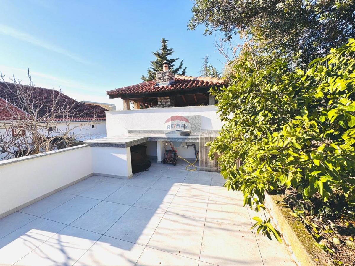 Casa Novi Vinodolski, 244m2