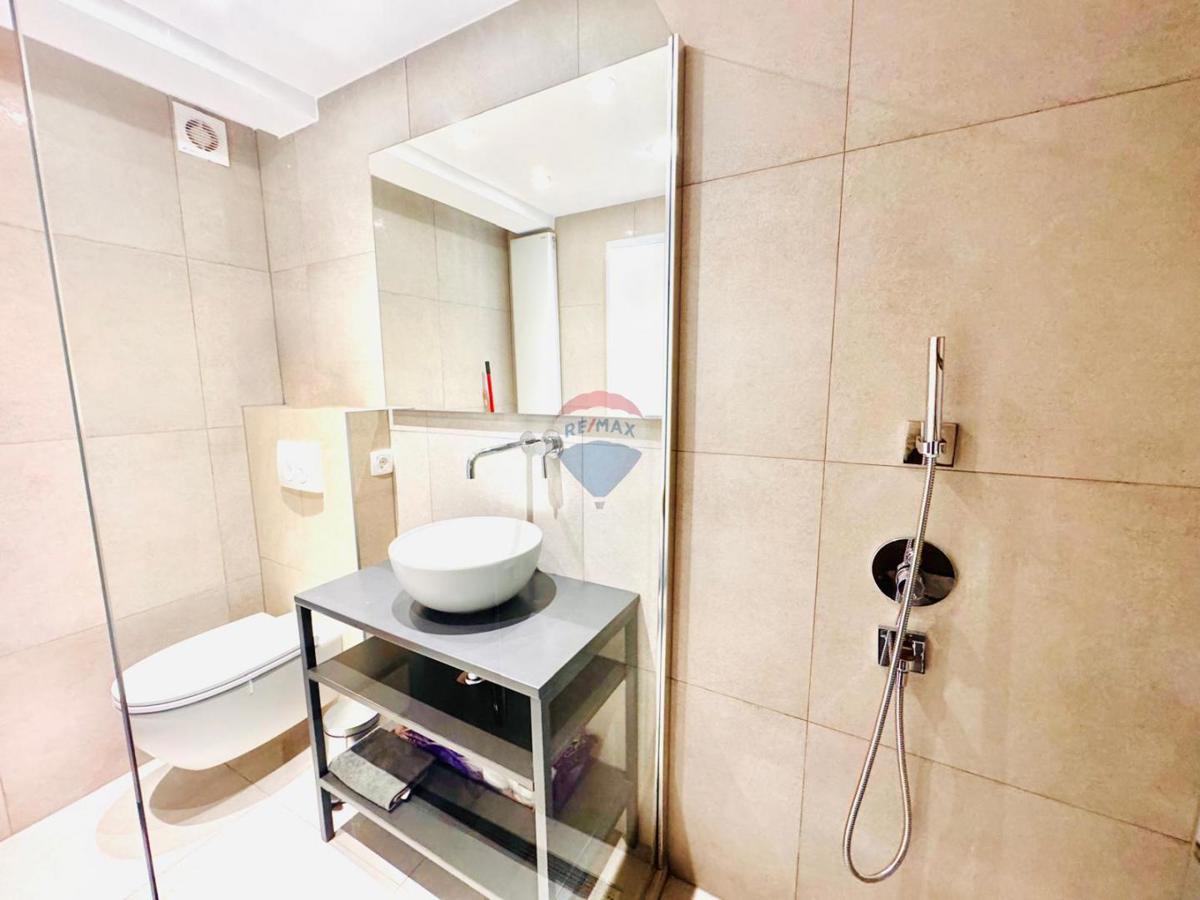 Casa Novi Vinodolski, 244m2