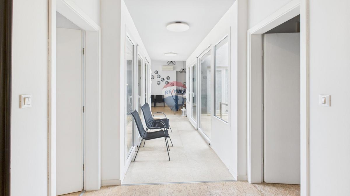 Istria - Elegante villa con piscina vicino a Parenzo