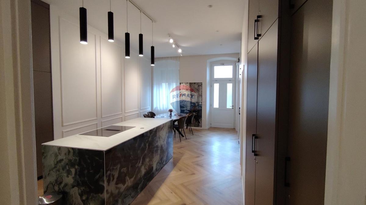 Appartamento Sušak, Rijeka, 85m2