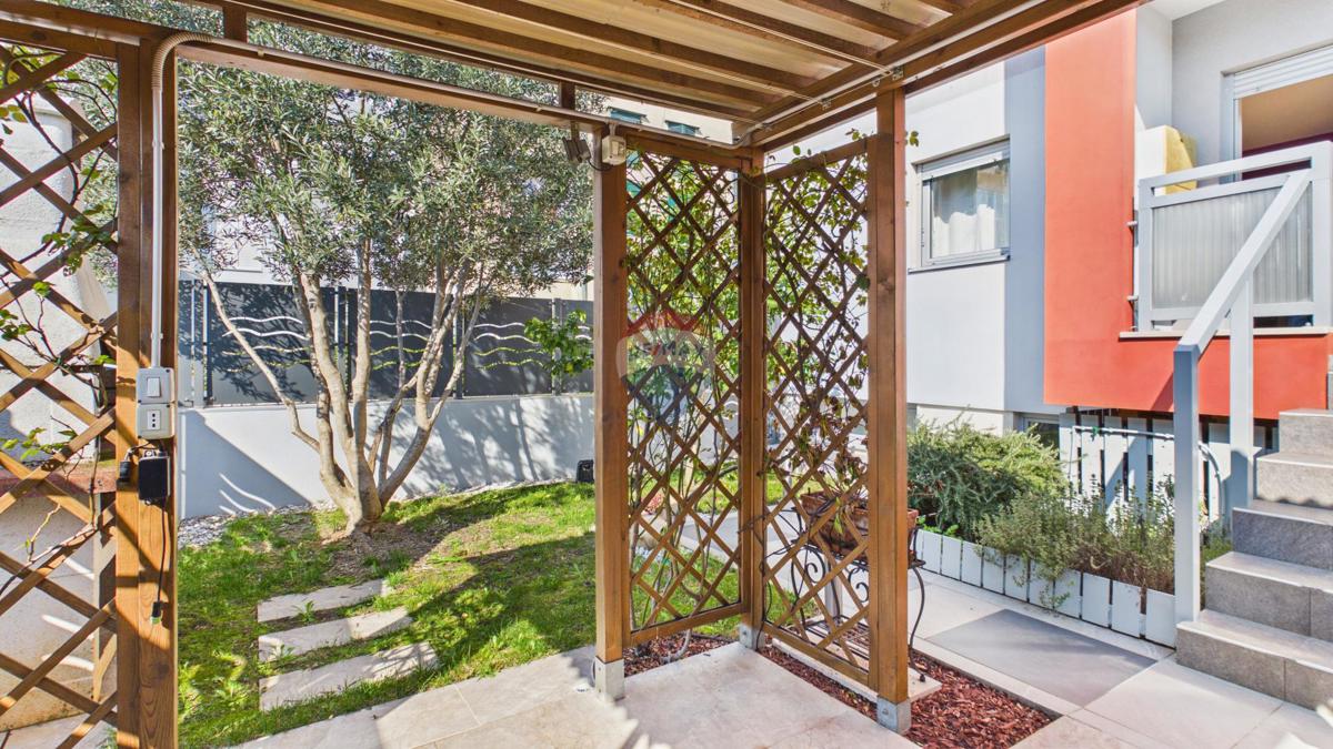 ISTRIA, ROVIGNO - Appartamento in ottima posizione