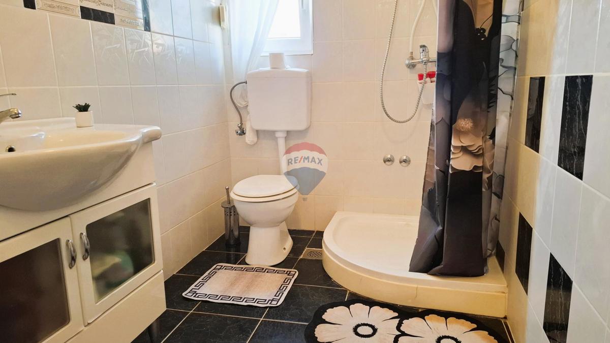 Novigrad, Appartamento bilocale con terrazza e vista mare, 34,48 m²