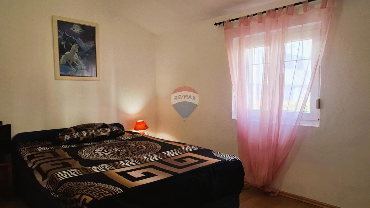 Novigrad, Appartamento bilocale con terrazza e vista mare, 34,48 m²