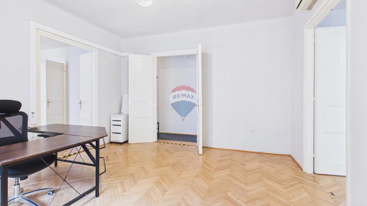 Appartamento Donji grad, Donji Grad, 141,35m2