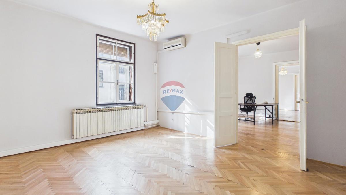 Appartamento Donji grad, Donji Grad, 141,35m2