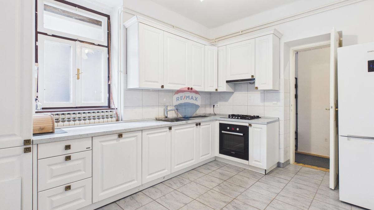 Appartamento Donji grad, Donji Grad, 141,35m2