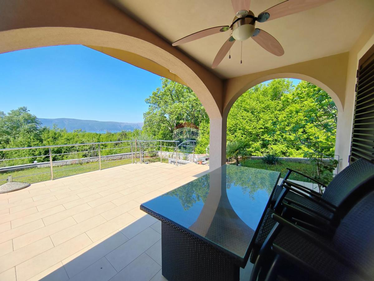 Appartamento Pinezići, Krk, 73m2