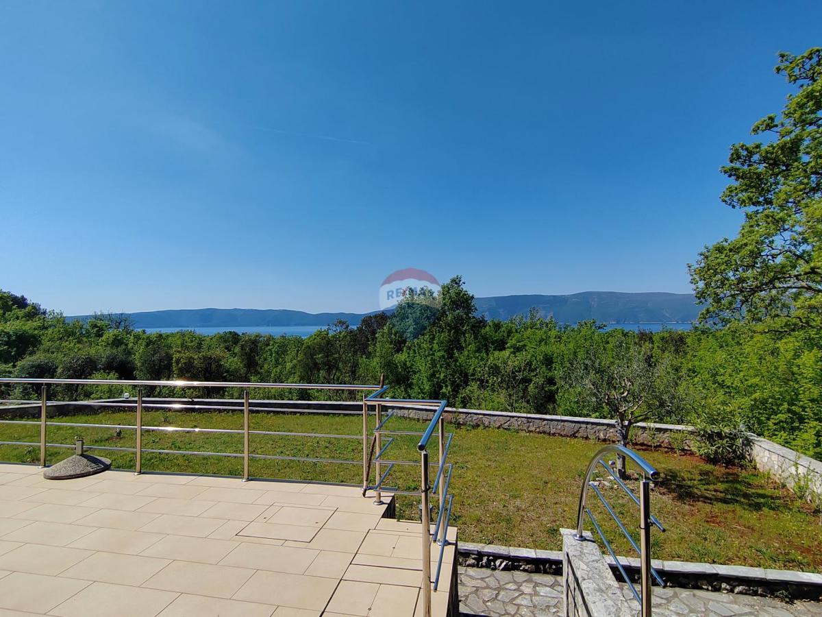 Appartamento Pinezići, Krk, 73m2