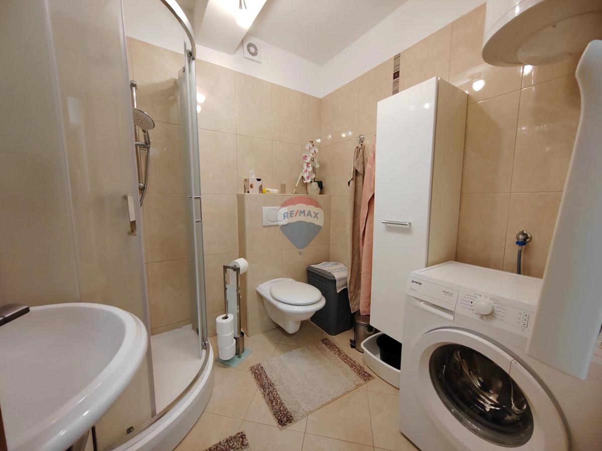 Appartamento Pinezići, Krk, 73m2