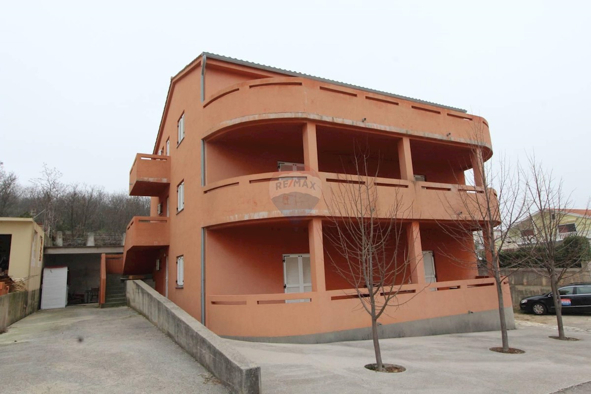 Villa Singola/Casa Vacanza Krk, 580m2