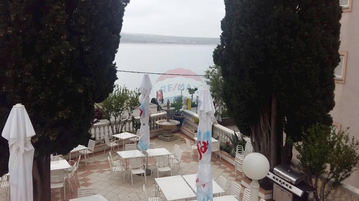 Selce, Crikvenica, 1.850m2