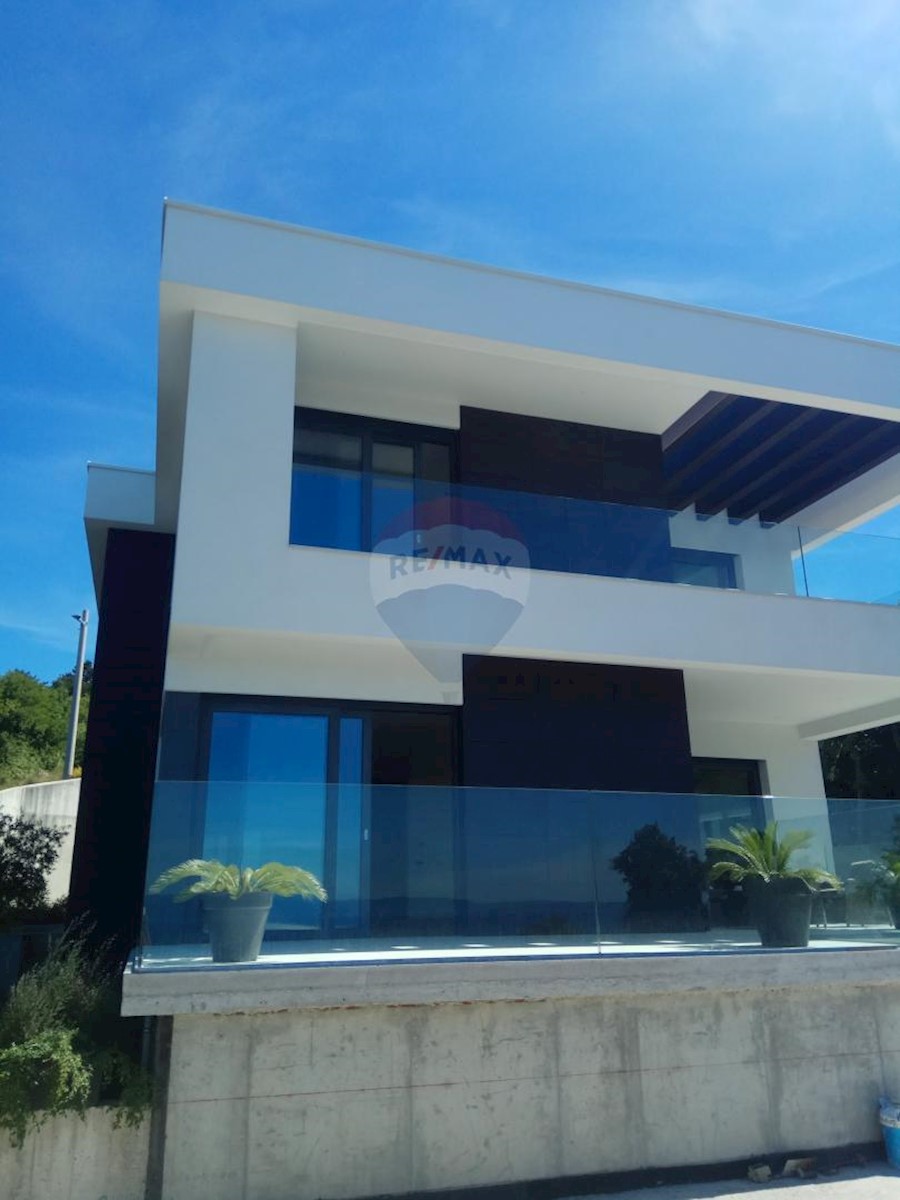 Villa Singola/Casa Vacanza Glavani, Kostrena, 485m2