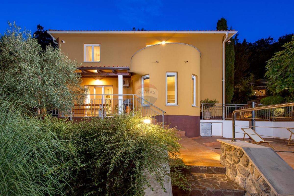 Villa Singola/Casa Vacanza Veprinac, Opatija - Okolica, 190m2