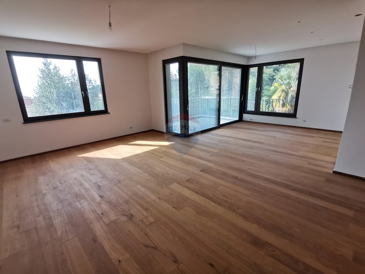 Appartamento Opatija - Centar, Opatija, 130m2