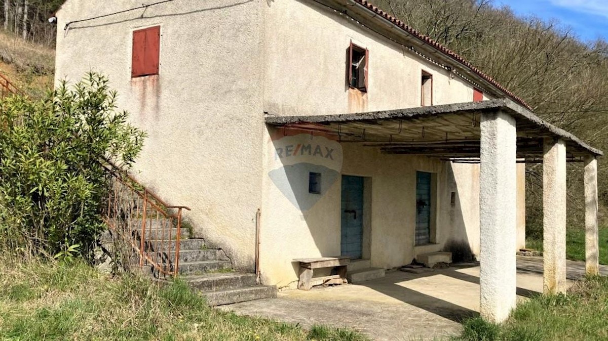 Casa Pićan, 250m2