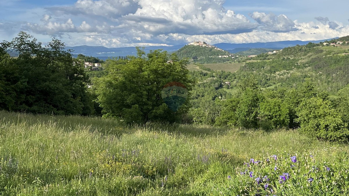 Terreno edificabile Rakotule, Karojba, 1.413m2
