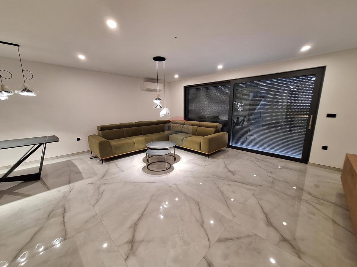 Appartamento Pobri, Opatija - Okolica, 168m2