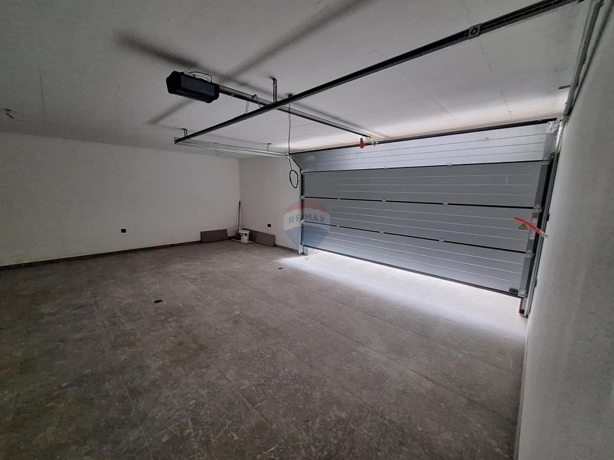 Appartamento Pobri, Opatija - Okolica, 168m2