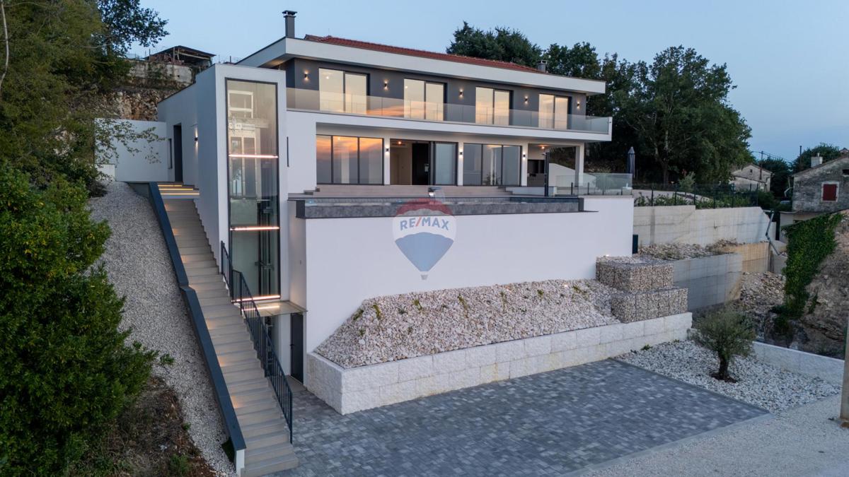 Casa Vižinada, 419m2