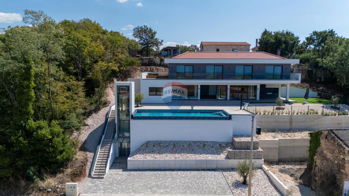 Casa Vižinada, 419m2