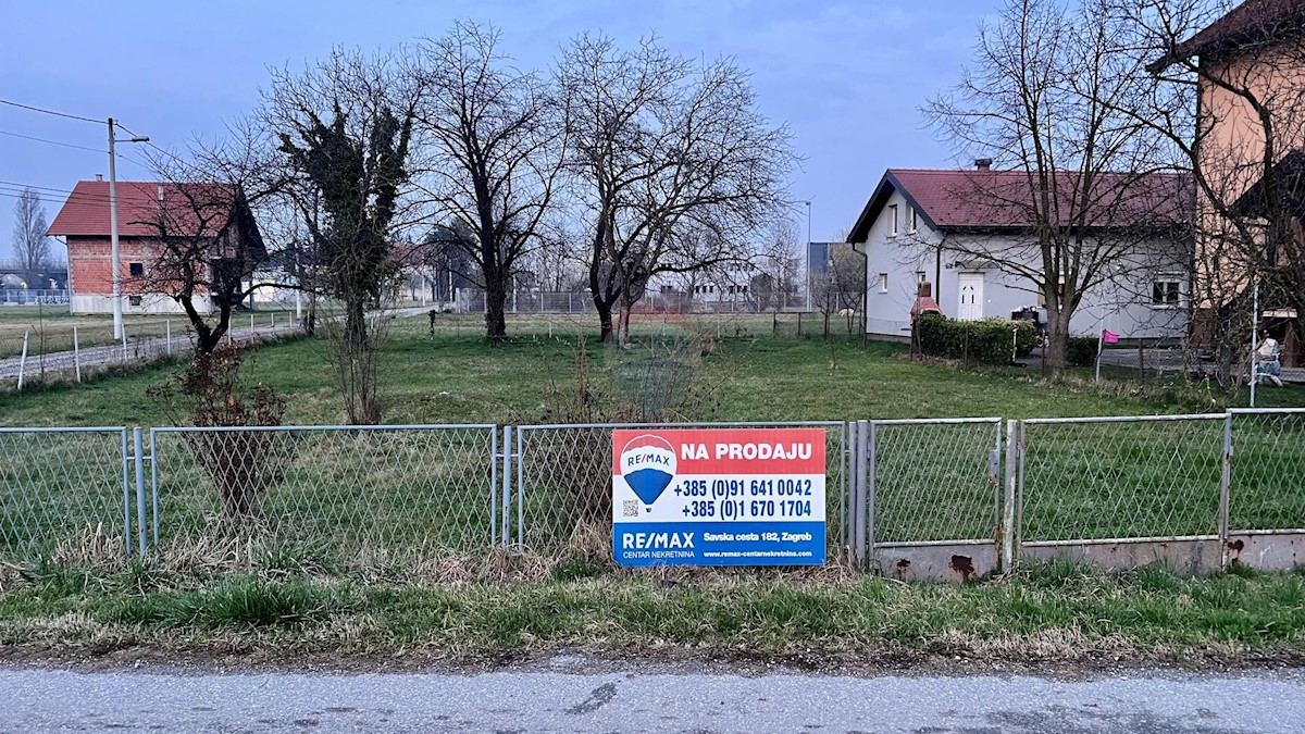 Terreno edificabile Demerje, Brezovica, 814m2