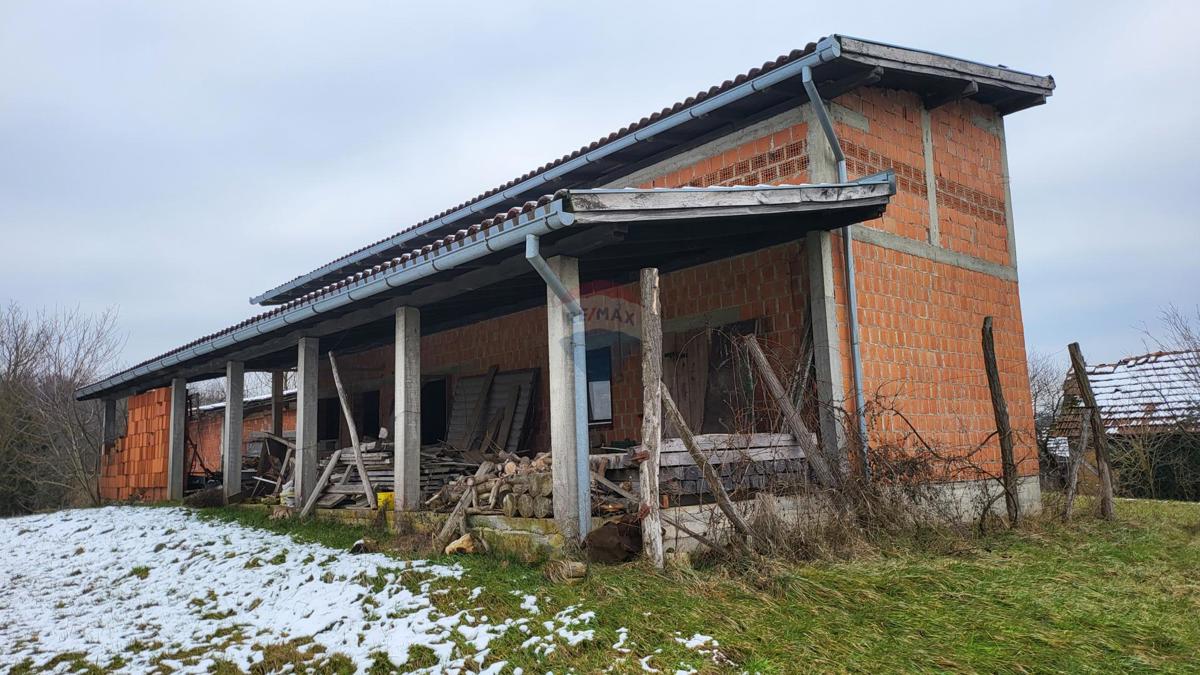 Casa Kutina, 21.728m2