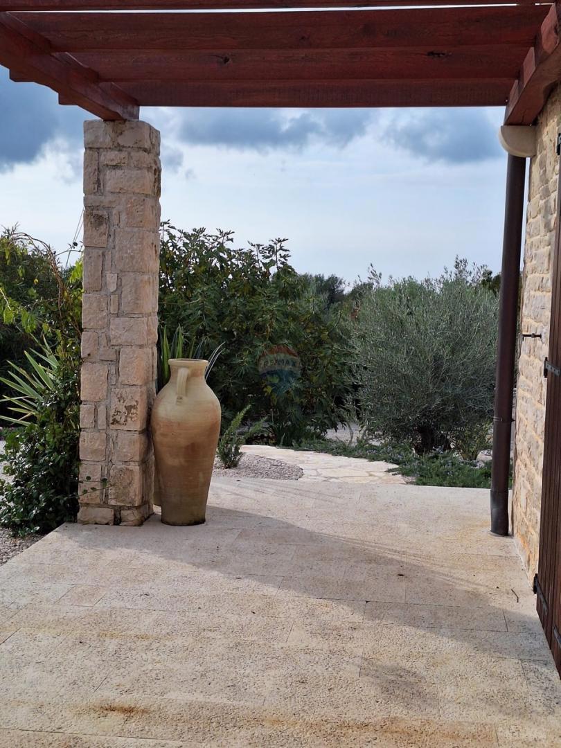 Casa Labinci, Kaštelir-Labinci, 350m2
