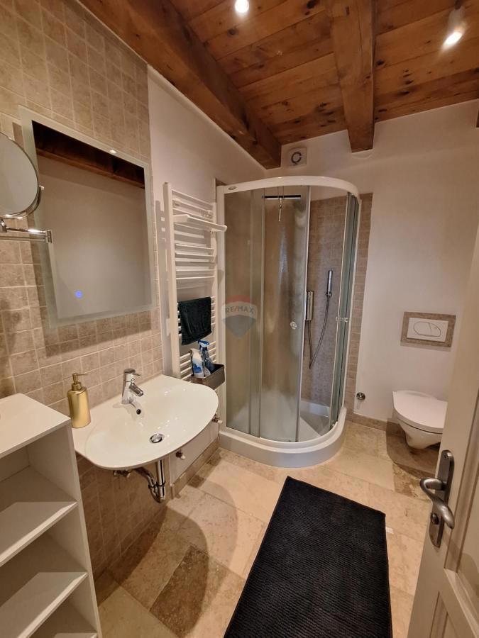 Casa Labinci, Kaštelir-Labinci, 350m2