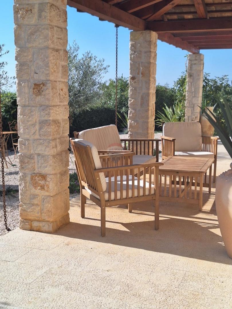 Casa Labinci, Kaštelir-Labinci, 350m2
