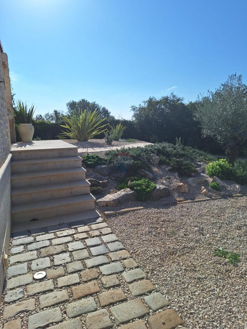 Casa Labinci, Kaštelir-Labinci, 350m2