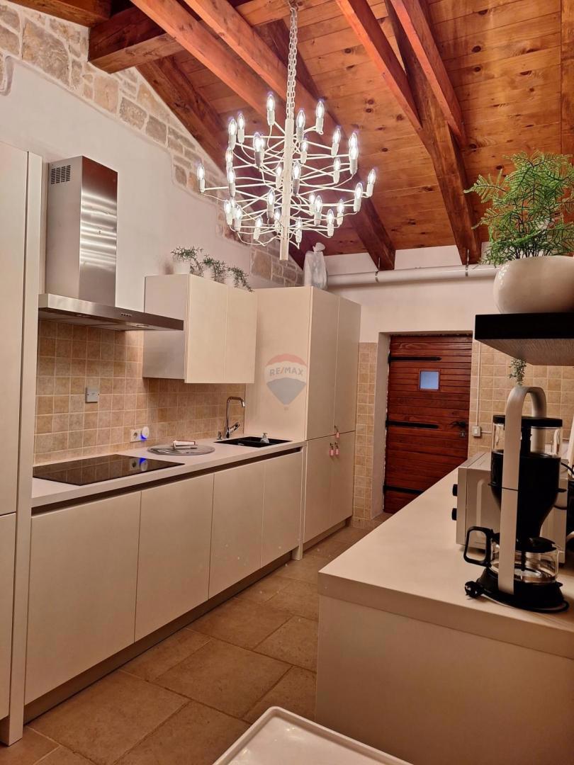 Casa Labinci, Kaštelir-Labinci, 350m2