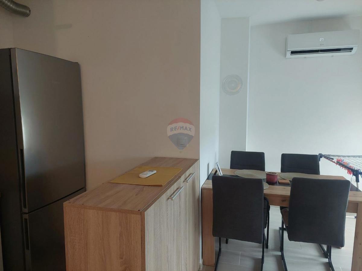 Appartamento Valdebek, Pula, 41m2