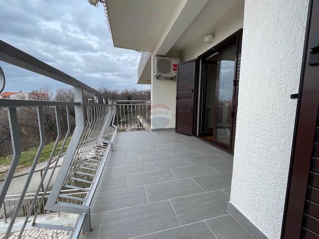 Casa Smokvica Krmpotska, Novi Vinodolski, 281m2