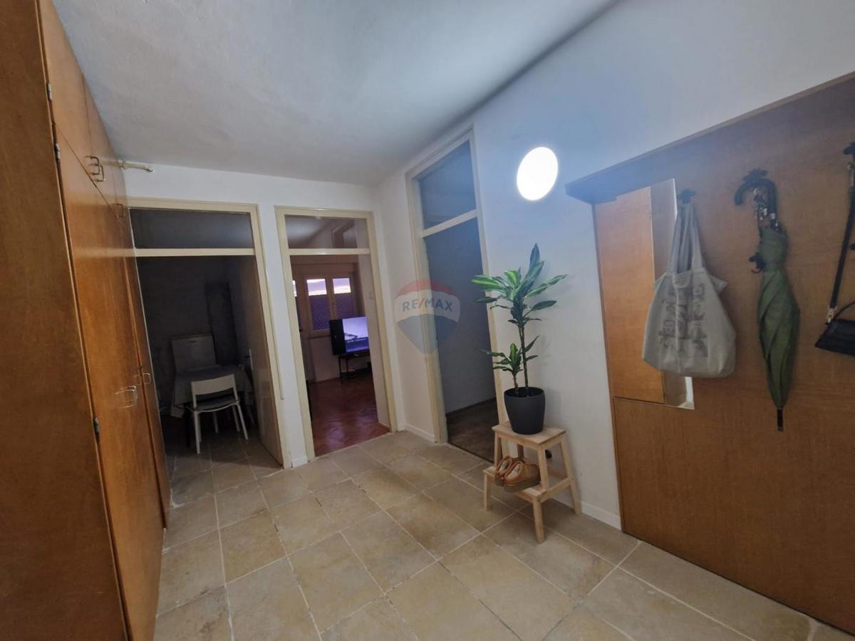 Appartamento Monte Zaro, Pula, 72m2