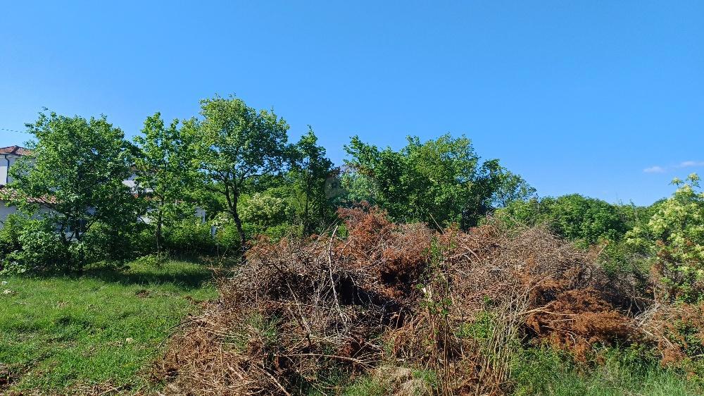 Terreno edificabile Belavići, Marčana, 1.085m2