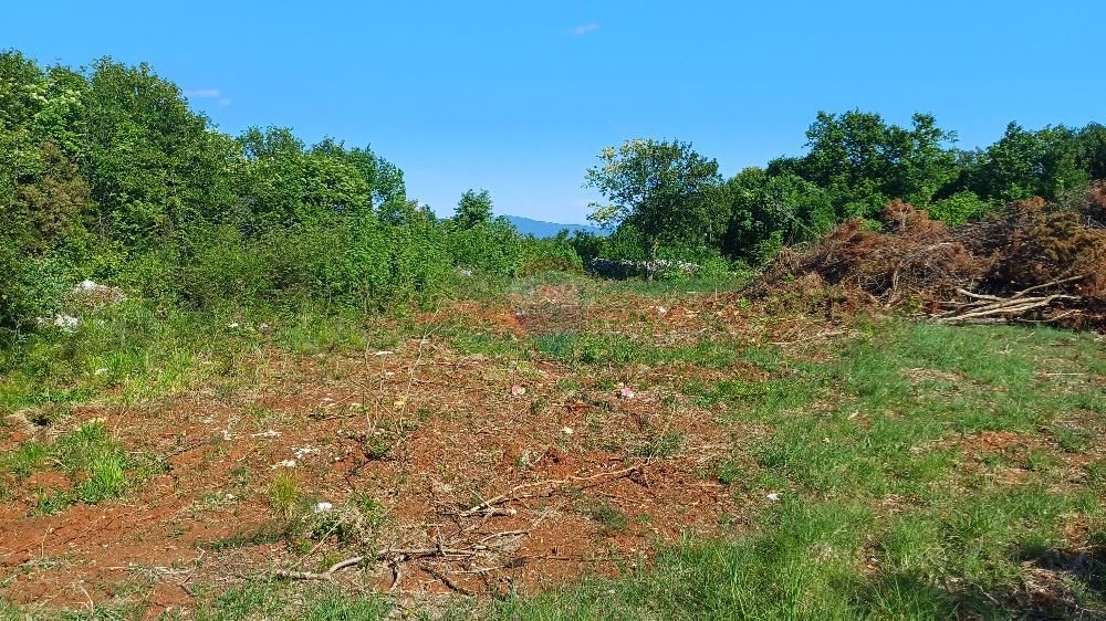 Terreno edificabile Belavići, Marčana, 1.085m2