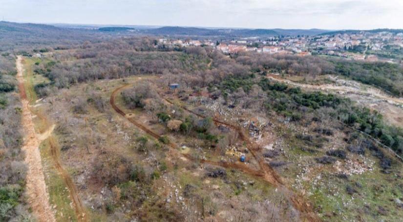 Terreno non edificabile Rovinjsko Selo, Rovinj, 33.097m2