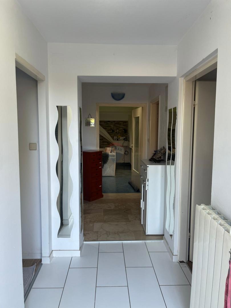 Casa Malinska, Malinska-Dubašnica, 280m2
