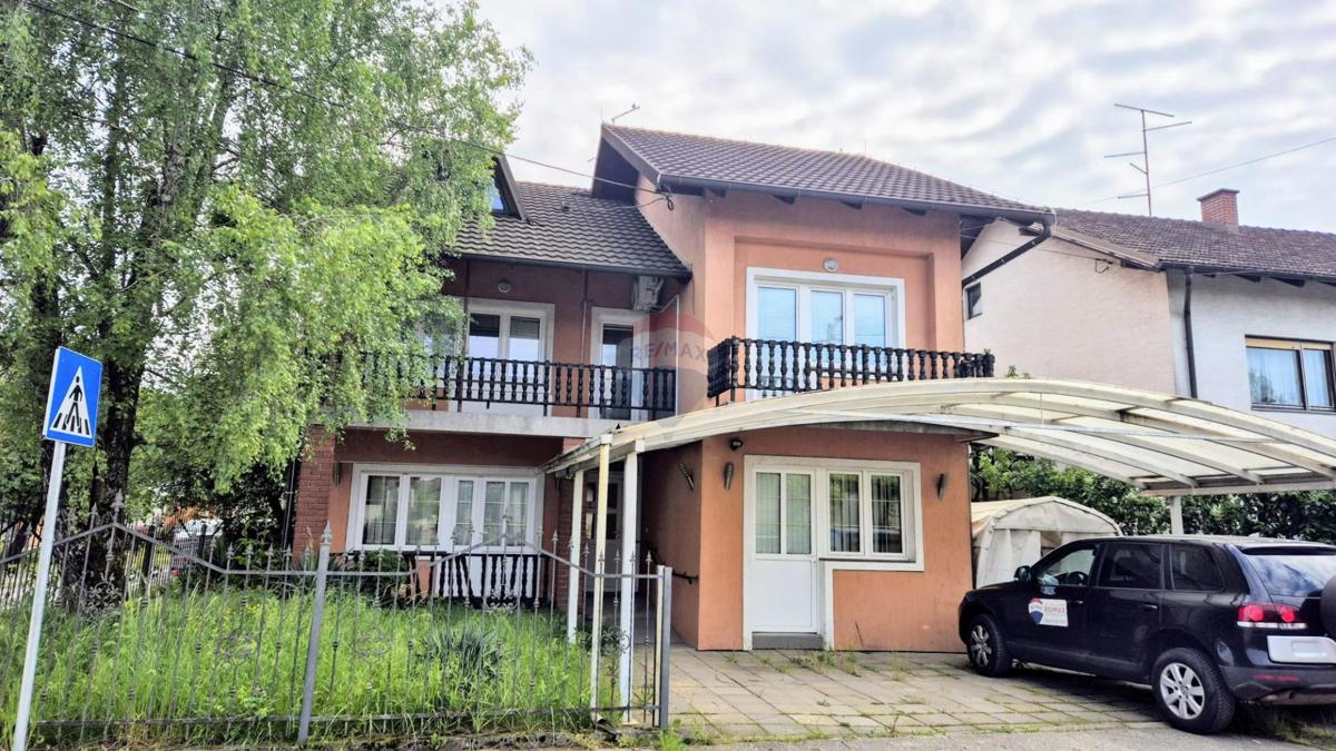 Casa Zeleni brijeg, Sisak, 530m2