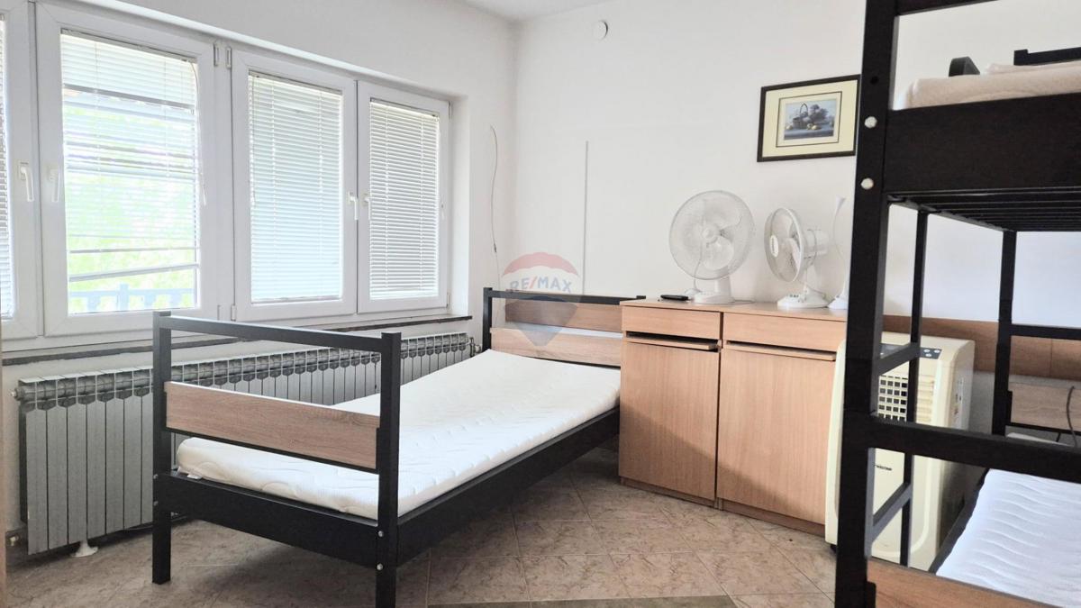 Casa Zeleni brijeg, Sisak, 530m2
