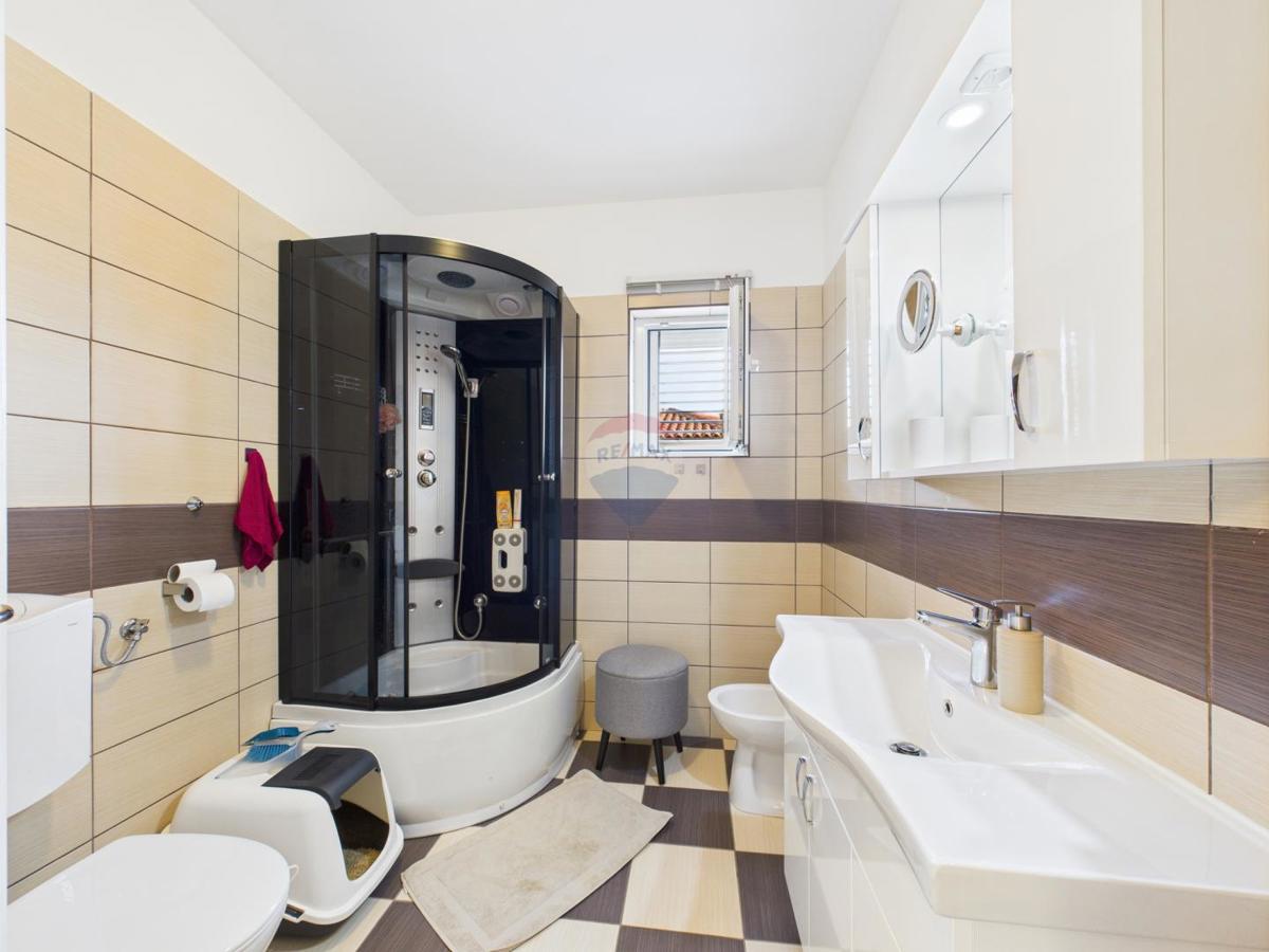 Appartamento Ližnjan, 70,15m2