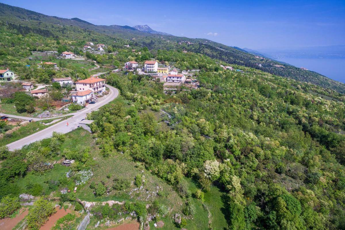 Terreno edificabile Martina, Mošćenička Draga, 2.023m2